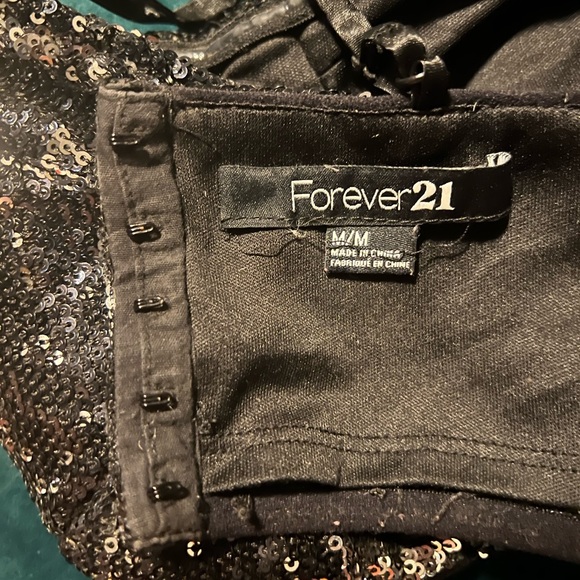 Vintage Forever 21 sequin bra top “Madonna Style” size medium - Picture 5 of 9